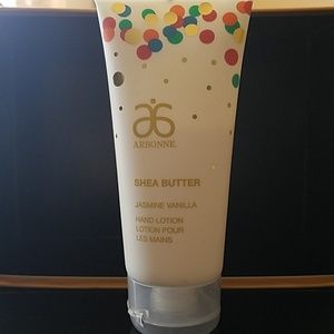 Arbonne Jasmine Vanilla